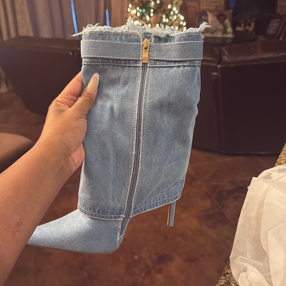 Azalea Wang Denim Boot | BRAND NEW - Picture 2 of 2
